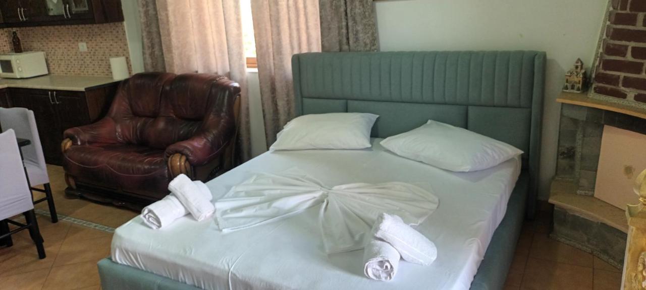 Apartments Resul Pushi Ksamil Bagian luar foto